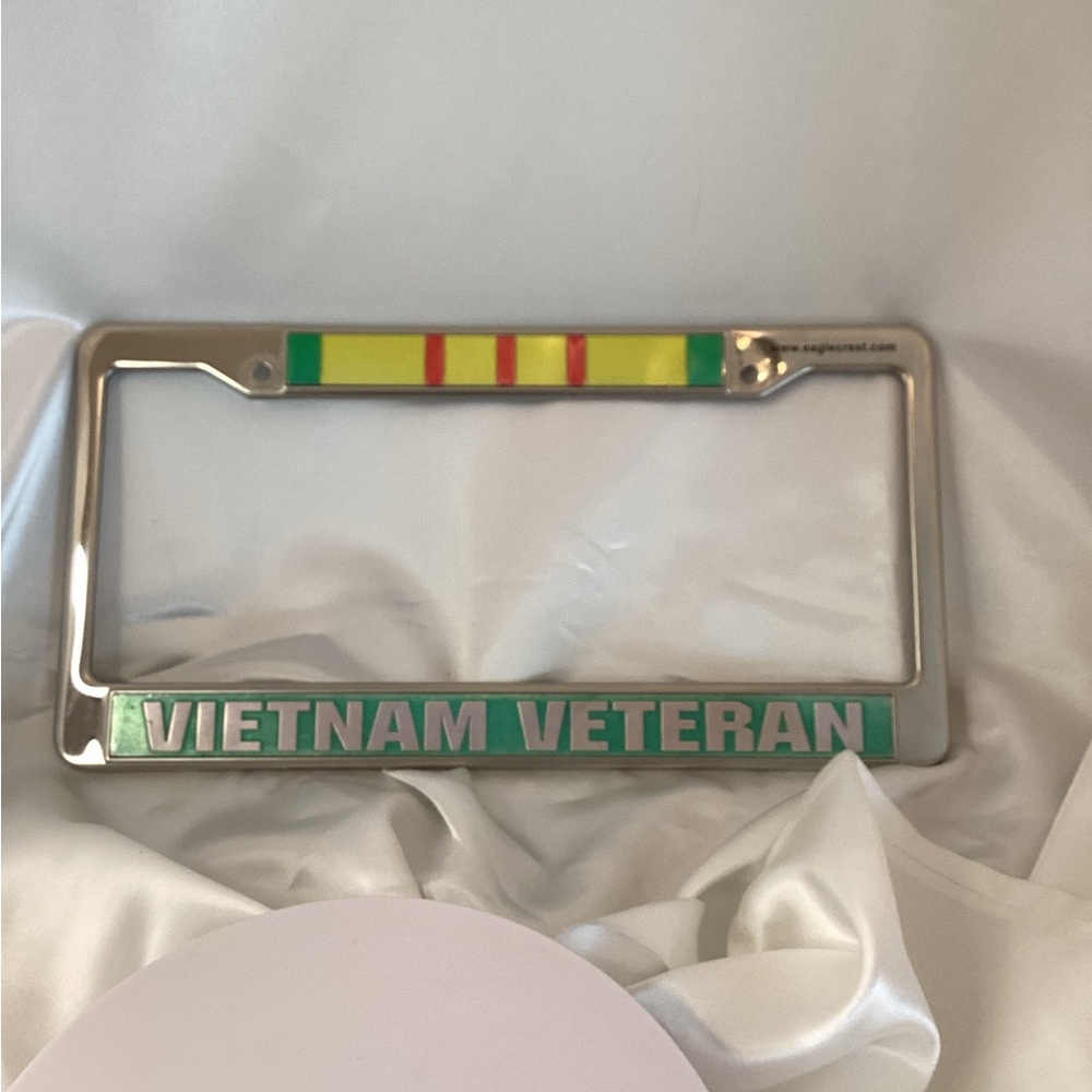 Vietnam Veteran License Plate Frame - Honor those Who Served